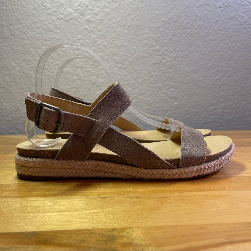Women’s Taupe Cross-Strap Sandals with Espadrille Sole - Picture 3 of 12